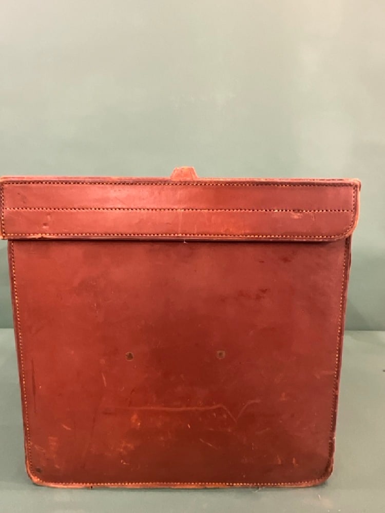 Victorian Leather Square Hat Box - 6