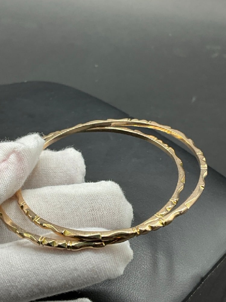 Two (2) 9ct Solid Gold Bangle Bracelets - 3