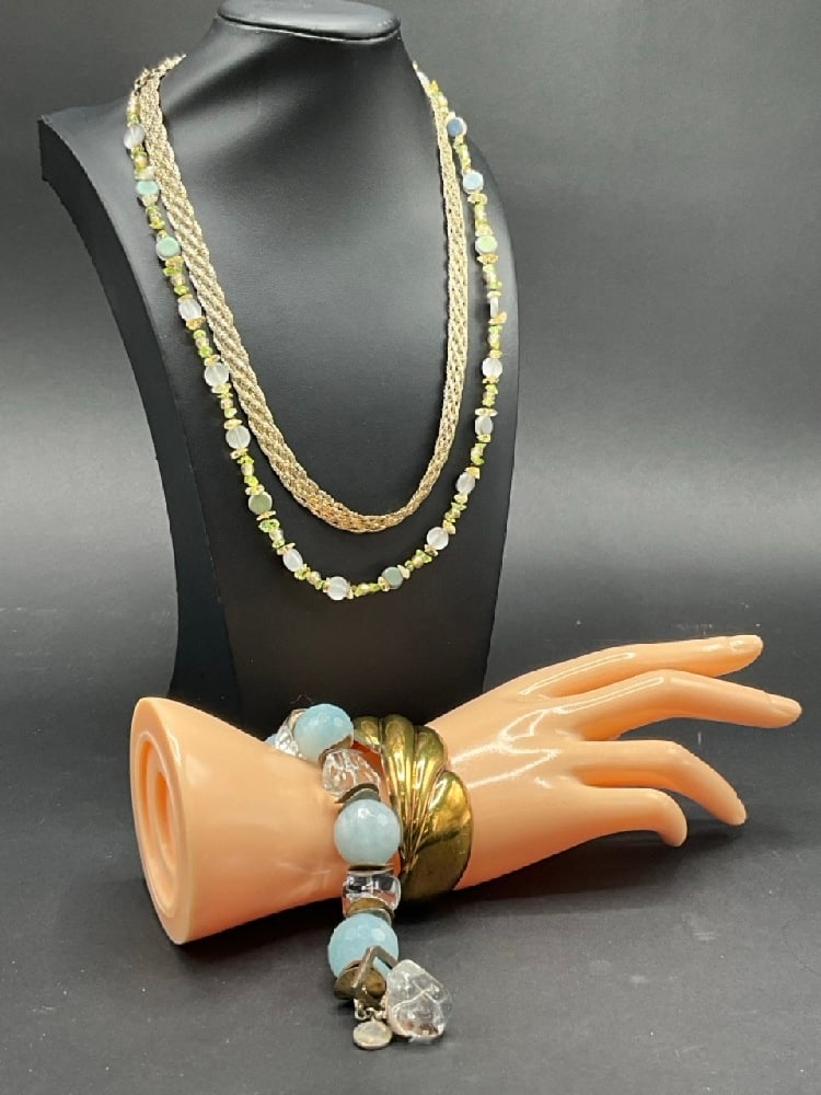 Four (4) Piece Sterling Silver Jewelry: Four (4) Piece Sterling Silver Jewelry. Necklaces and Bracelets. As seen in photograph preview. Total weight: 193.2 grams.