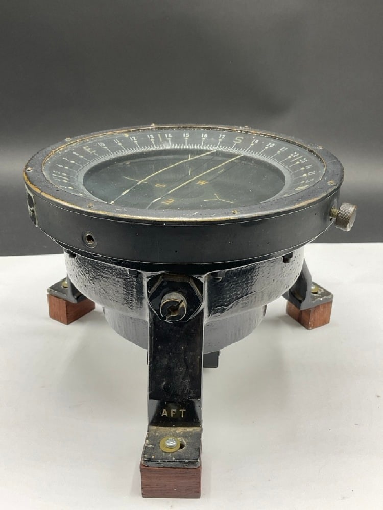 WWII Era Bendix D 12 Aperiodic Master Navigation Compass - 4