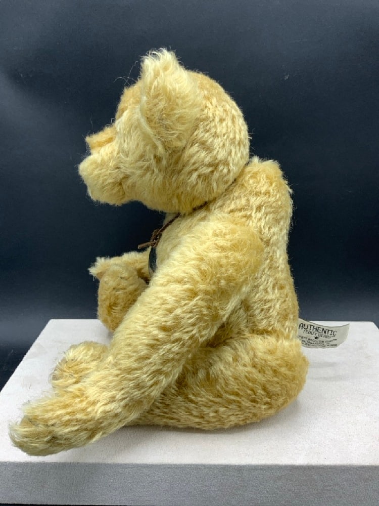Authentic Teddy Bears 2002 Morris Mitchom Bears - 5