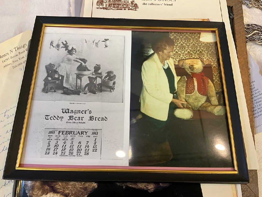 39" Early 1900's Wagner's Teddy Bear Bread Store Display - 15