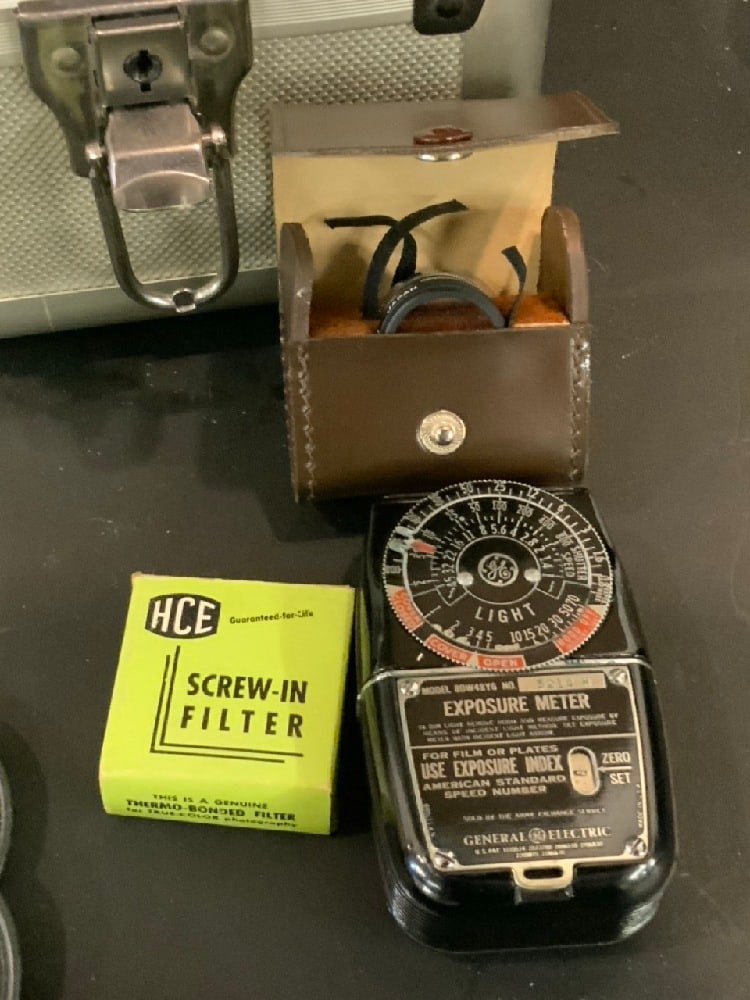 Estate Compiled Vintage Camera Accessories - 6