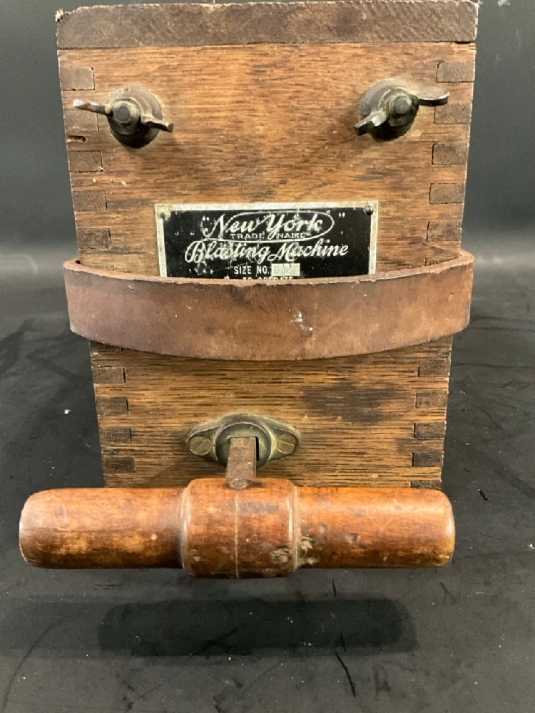 “New York “ Blasting Machine Size No. 2 - 4