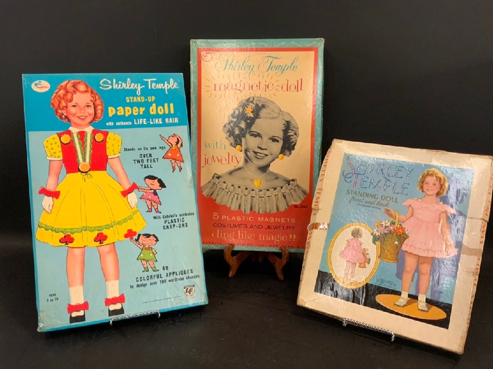 Vintage Shirley Temple Paper & Magnetic Dolls (1 of 8)