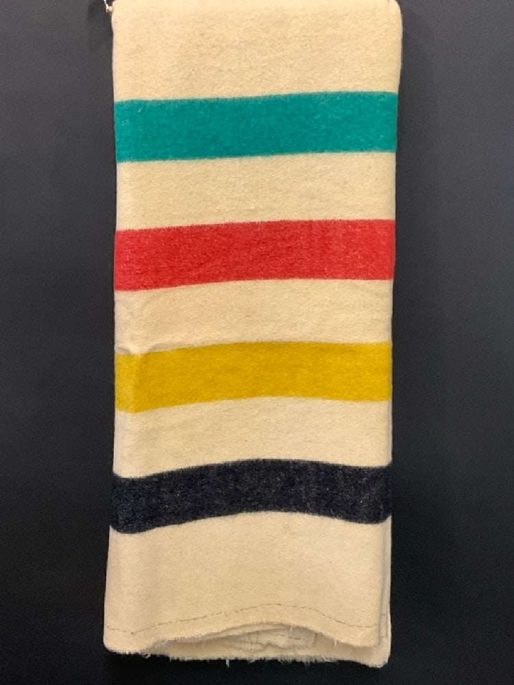 Hudson’s Bay Co. 4 Point Striped Wool Blanket: Hudson’s Bay Co. 4 Point Striped Wool Blanket.Good Condition, Please See Preview Photographs Dimensions: 75 1/2” x 60 3/4”