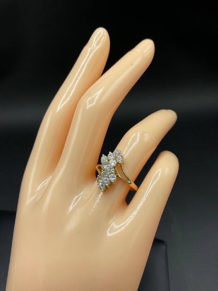 14K White Gold Diamond Cluster Ring (1 of 5)