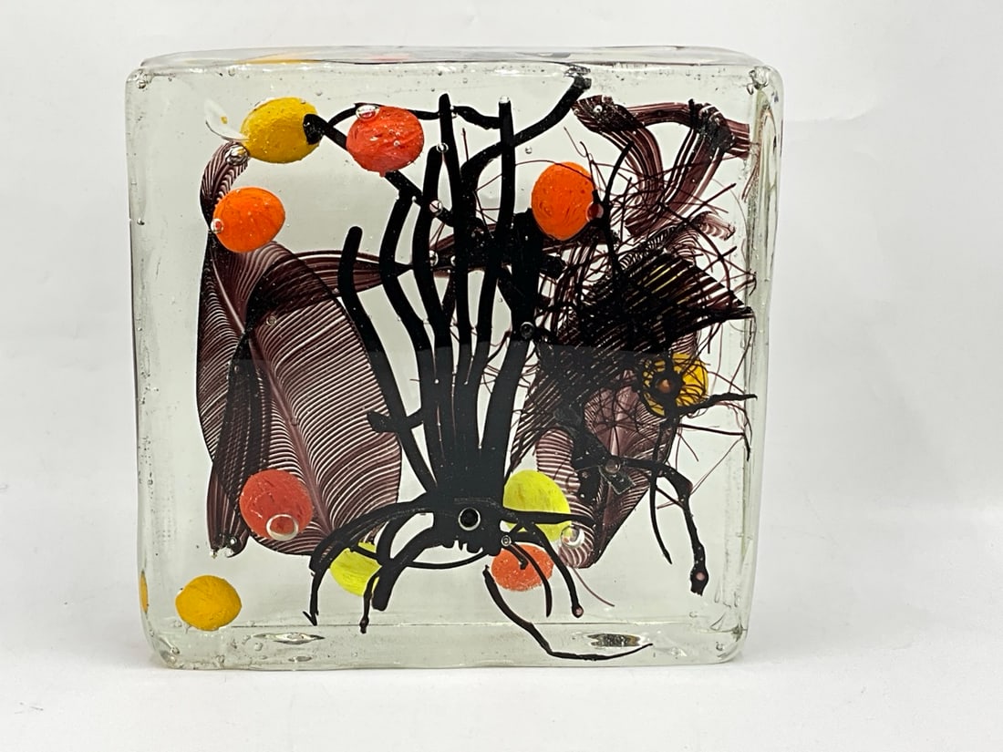 Riccardo Licata for Cenedese, Murano Italian Glass Aquarium Block Sculpture: Riccardo Licata for Gino Cenedese, Italian Glass Aquarium Block Sculpture of abstract design and being internally decorated. Murano, Italy c. Mid 20th century. Condition: A slight dig or chip to glass