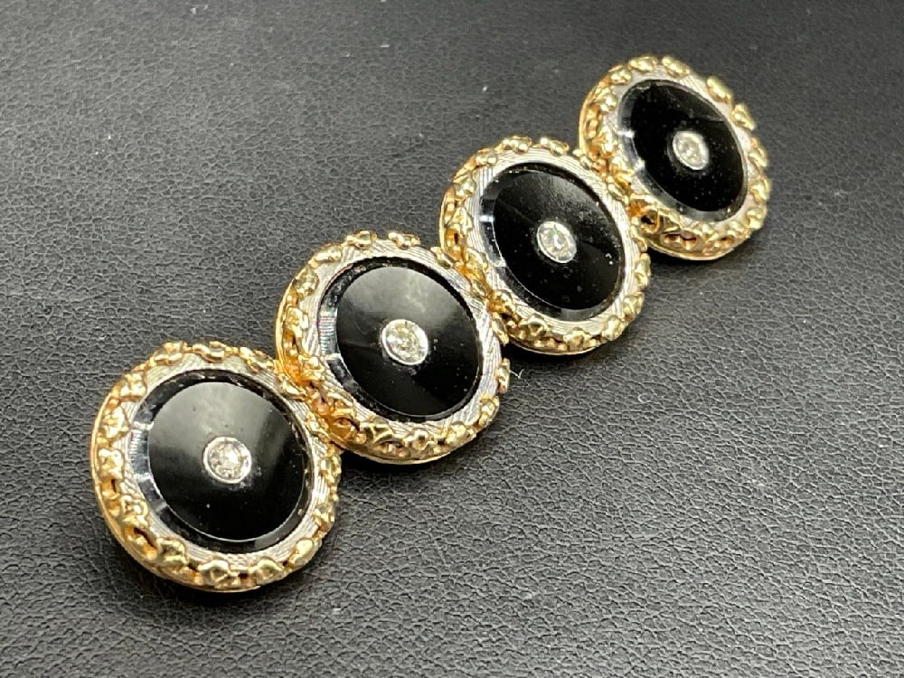 14K Yellow Gold Onyx and Diamond Bar Pin: 14K Yellow Gold Onyx and Diamond Bar Pin. Total weight: 9.88 grams. Dimensions: 2 1/4” x 1/2”
