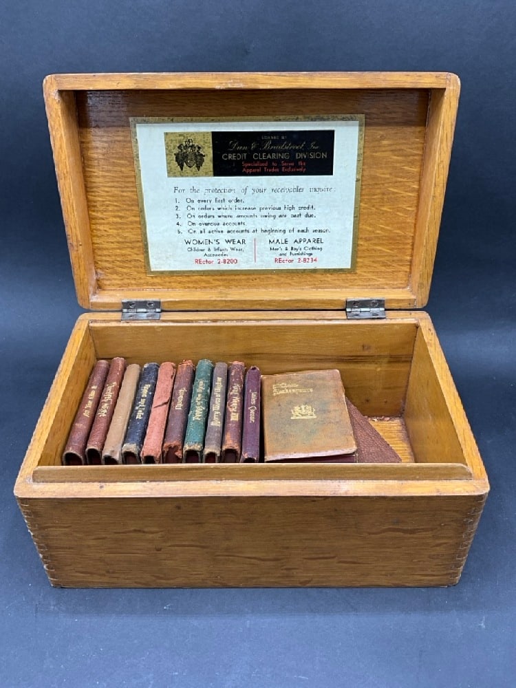 (14) Antique William Shakespeare Knickerbocker Mini Books w/ Box (1 of 6)