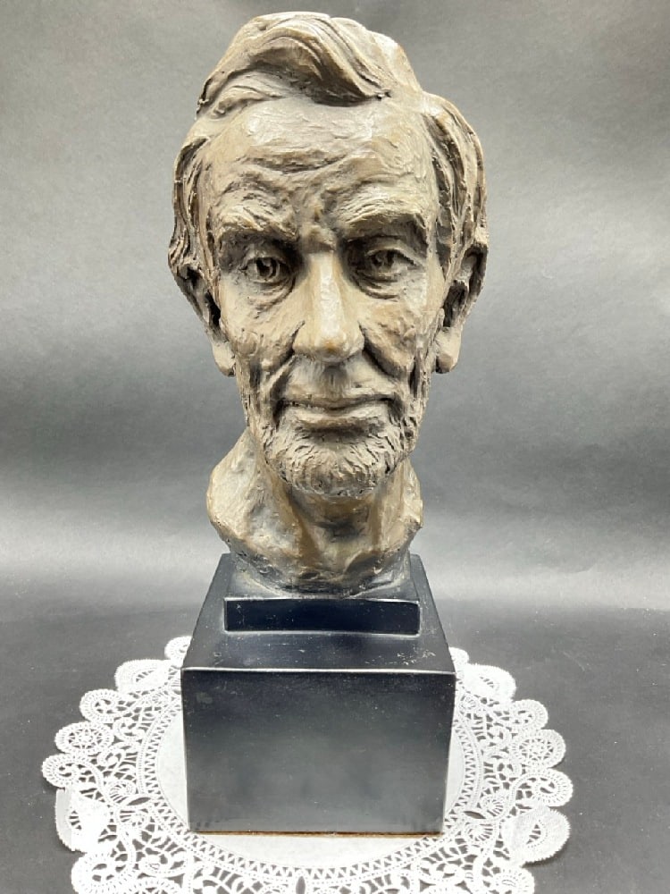 Vintage Abraham Lincoln Composite Bust - D. Mazzone: Vintage Abraham Lincoln Composite Bust - D. Mazzone - Esco Products. Dimensions: 15” x 15 1/2” x 15 1/4”