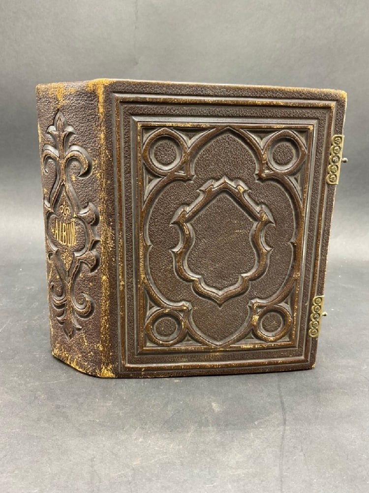 19th c. Antique Album w/ 44 Photographs & Tintypes (1 of 13)