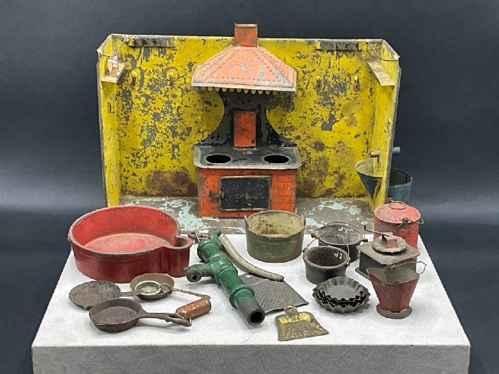 19th Century Tin Play Toy Kitchen w/ Cast Iron & Tin Accessories: 19th Century Tin Play Toy Kitchen w/ Cast Iron & Tin Accessories.Dimensions: 8” x 12” x 4”