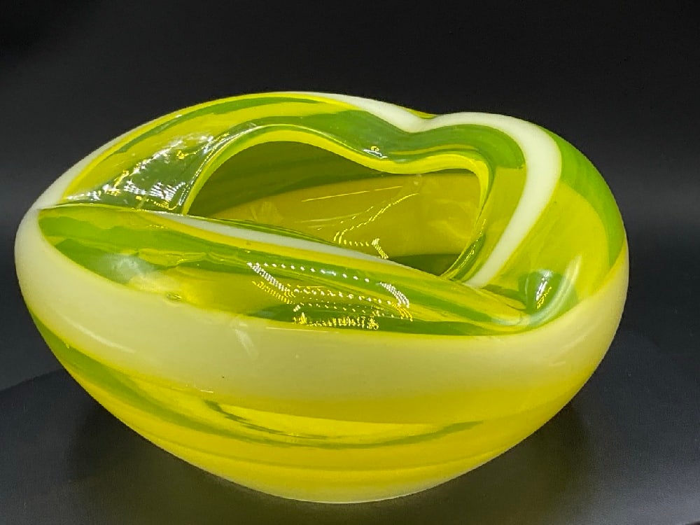 Murano Glass Ashtray (1 of 4)