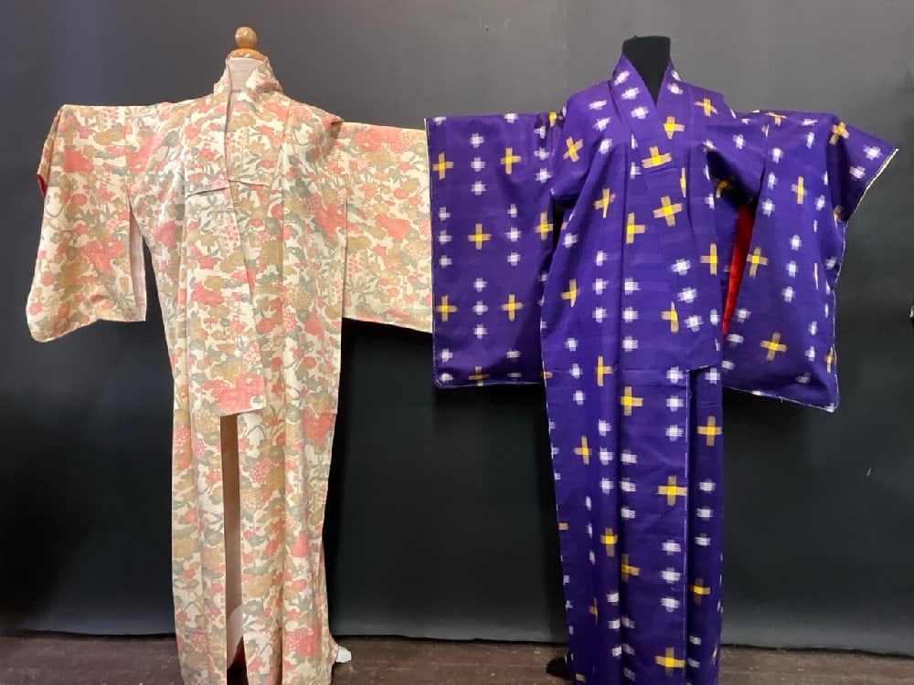 Two Japanese Silk Meisen Kimonos (1 of 8)