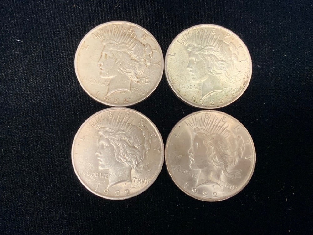 Four (4) 1922 Silver Peace Dollars: Four (4) 1922 Silver Peace Dollars.All Philadelphia Mint.