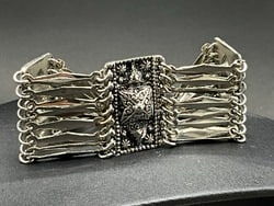 Vintage Sterling Silver Taxco Bracelet Marked “ EnHecho??925.Total Weight: 52.8 g..Dimensions: (1 of 3)
