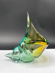 Vintage Barbini Murano Art Glass Shell Vessel: Vintage Murano Art Glass Shell Form Vessel. Multi-Colored. C. 1960, Attributed to Barbini. Dimensions: 7” x 7 1/2”