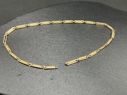 10K Yellow Gold Broken Watch Chain (1 of 2)