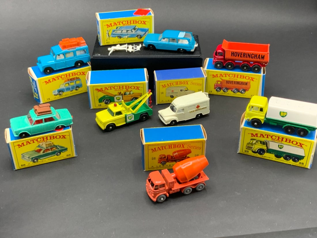 Eight (8) Matchbox Cars (1 of 5)