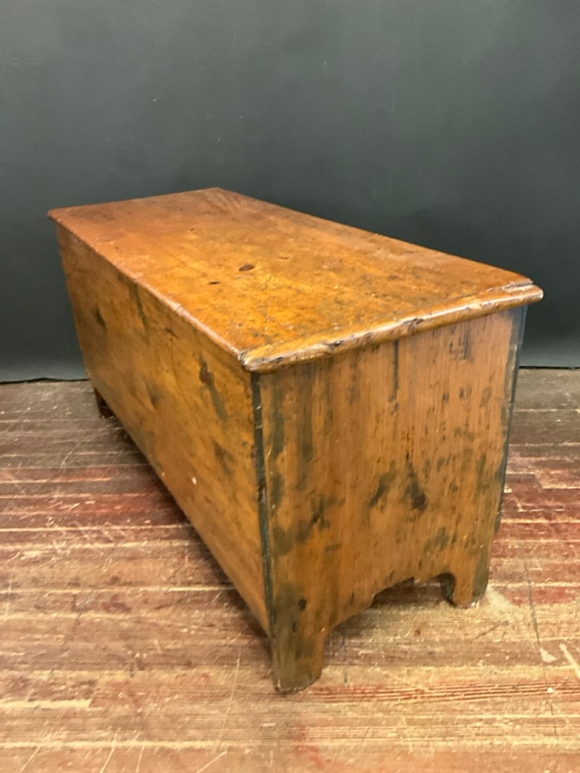C. 1830 Pine Six Board Trunk - 4