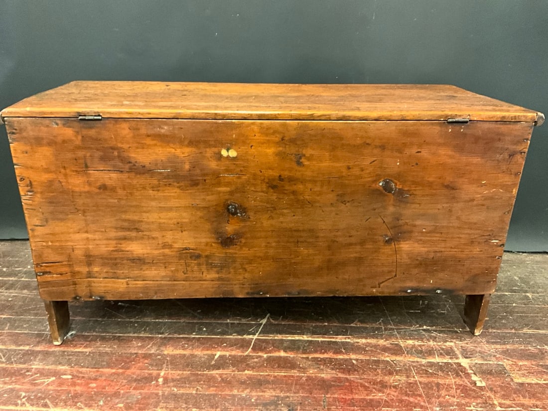 C. 1830 Pine Six Board Trunk - 5