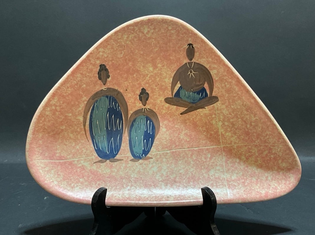 Mid Century California Native Family Triangular Dish by Marc Bellaire: Mid Century California Native Family Triangular Dish by Marc Bellaire. Dimensions: 14? L x 91/2? H. MCM.