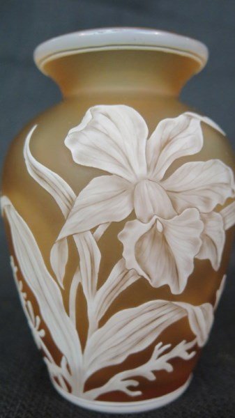 Thomas Webb English Cameo Citron Vase: A Thomas Webb English Cameo glass citron ground vase. 19th Century. Dimensions:4.5"h X 3"w Provenance: Estate of Mr. HJ Gerston