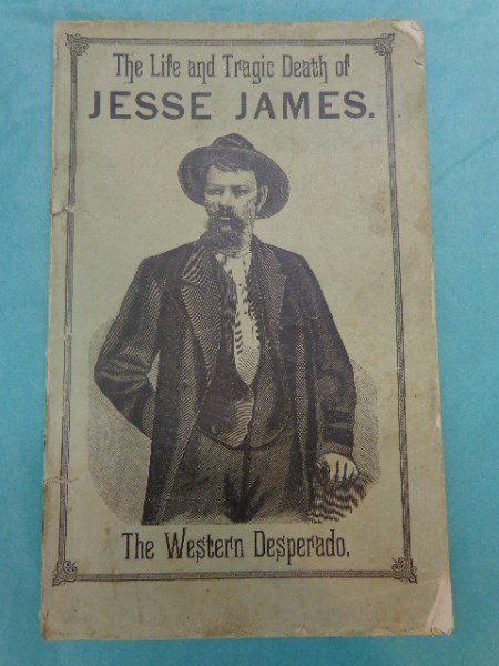 Jesse James: The life and Tragic Death by Barclay: 1st Edition - Jesse James: The life and Tragic death - The Western Desperado by Barclay and Co, 1882 Philadelphia, Woodcuts, The life and daring adventures of this bold highwayman and bank robber, Com