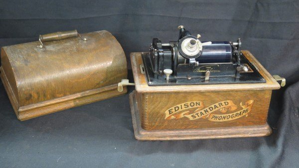 Edison Phonograph: An Edison Phonograph. No Horn. Nicely housed in Oak Case.
