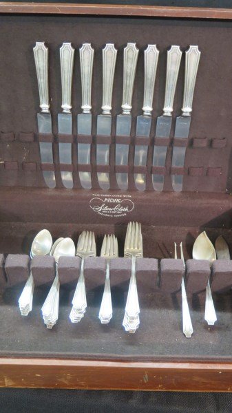 Sterling Silver Flatware Service Gorham "King Albert" (1 of 2)