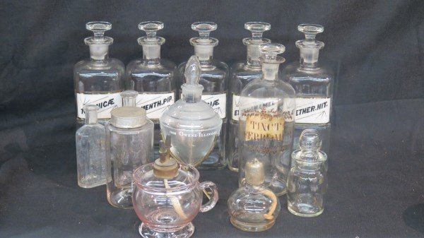 13 Pharmacy Apothecary Bottles and Burners Lamps (1 of 4)
