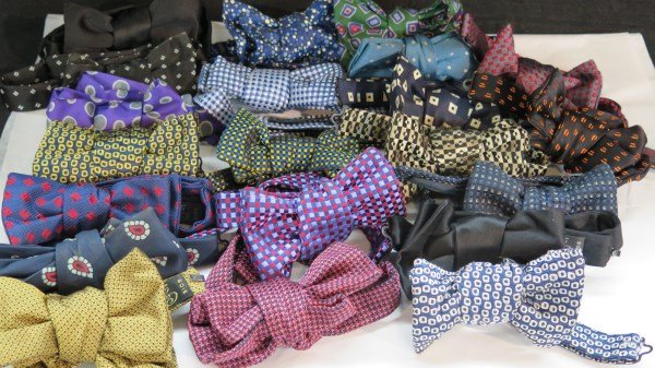 21 Men's Charvet Paris Silk Bow Ties (1 of 5)