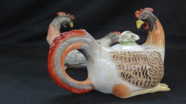 18th Century Meissen Porcelain Rooster Teapots (1 of 10)