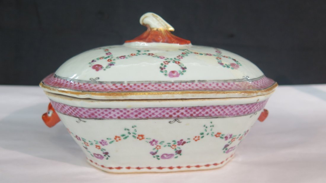 Chinese Export Polychrome Enameled Tureen (1 of 7)