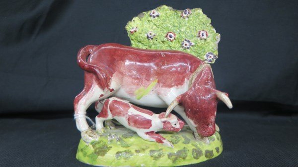 English Staffordshire Cow with Calf (1 of 4)