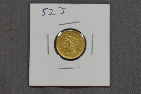 1852 2 1/2 D Gold U.S. Coin (1 of 2)
