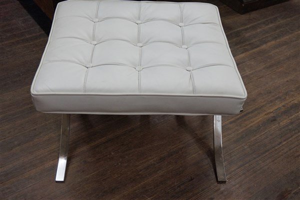 Barcelona Ottoman (1 of 3)