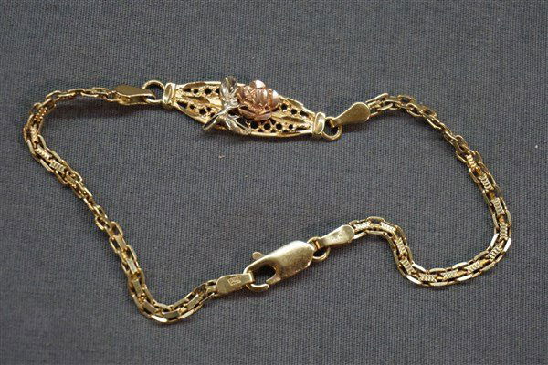 14k Gold Filigree Bracelet (1 of 3)