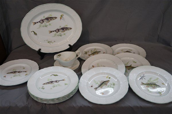 Marlborough English China Fish Set (1 of 6)