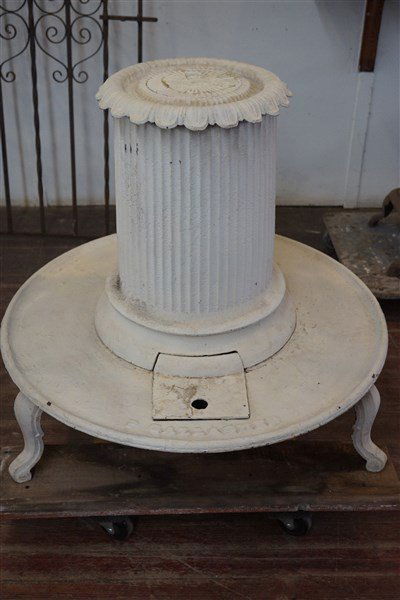 P. Gallagher Cast Iron Outdoor Garden Heater (1 of 4)