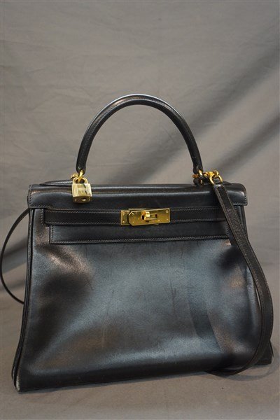 Hermes Paris, France 28cm Kelly Bag Black (1 of 10)