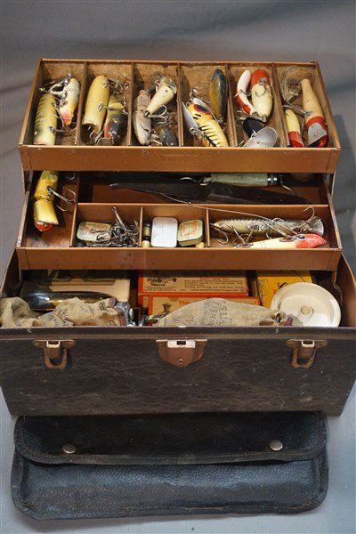 Estate Found Fishing Box Lures & Reels (1 of 6)