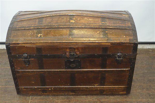 Mid 19th Century Dome Top Trunk (1 of 4)