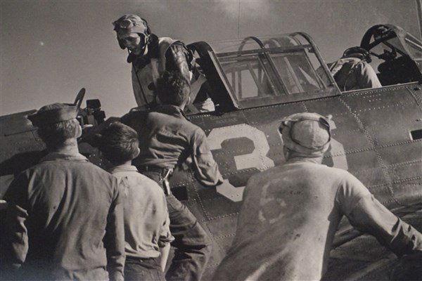 Fons Iannelli (1919-1988) Orig WW2 Photograph Aviation (1 of 2)