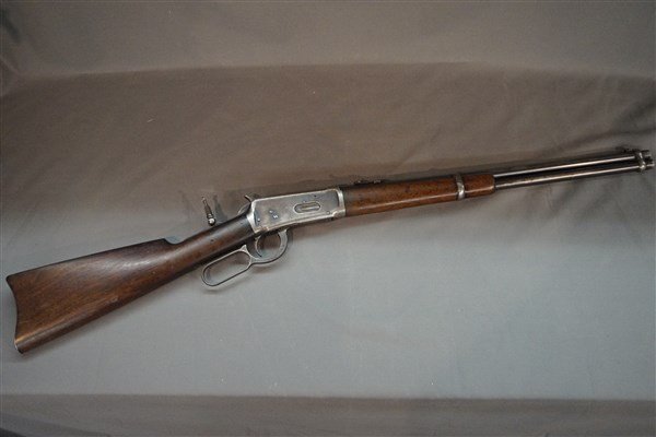 Winchester 1894 30-30 Saddle Ring Carbine: Winchester 1894 Saddle Ring Carbine. 30 W.C.F. 19 5/6" barrel 38" overall length Serial # 41490