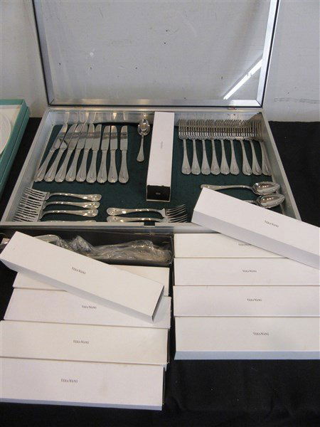 Vera Wang Lariat Flatware Service for 12+ (1 of 3)