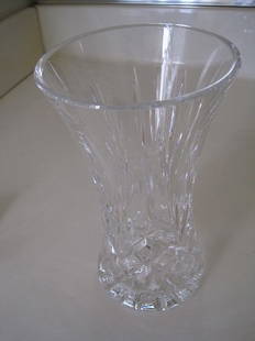 Waterford Sinclair Vase: Pre-owned Sinclair Vase