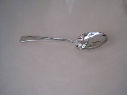 Towle Craftsman Pattern Sterling Silver Spoon: Pre-owned Towle Craftsman Pattern Sterling Silver Tea SpoonMeasures 5 7/8" in length and is monogrammed with the letter D