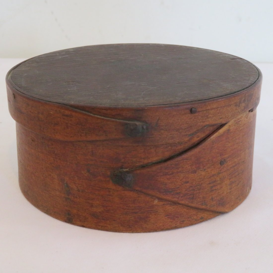 Harvard lap round pantry box: Harvard lap round pantry box in original dark natural patina, 2.5" x 5"